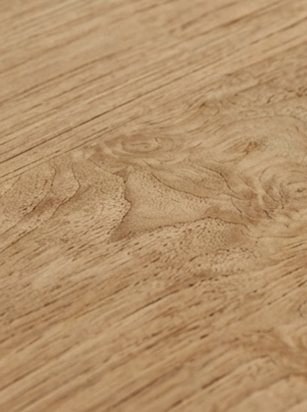 Sola Table